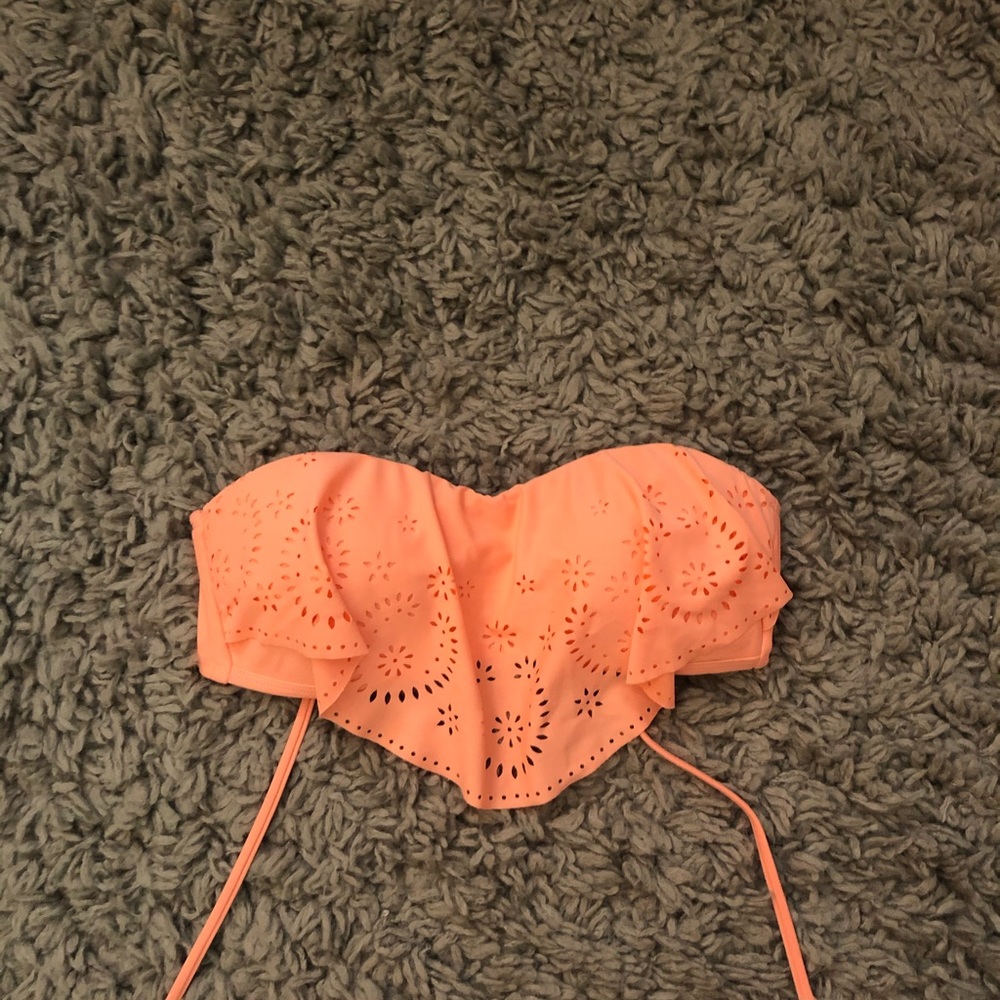 Bandeau bikini top